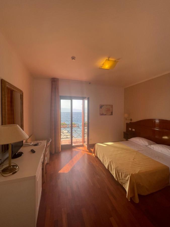 Hotel La Lampara Reggio Calabria Exterior foto